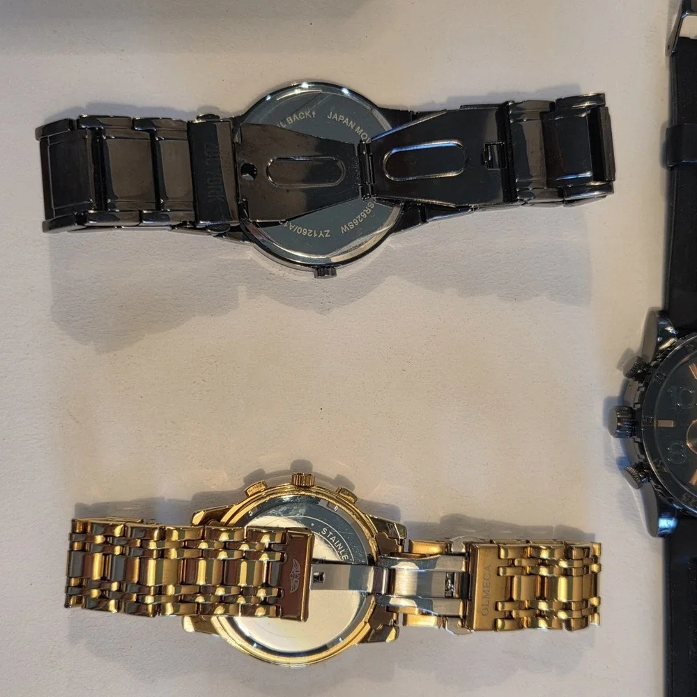 Lot Of 3 Men's Fashion Watches Zoo York Olmeca Left Hand Rocawear UNTESTED